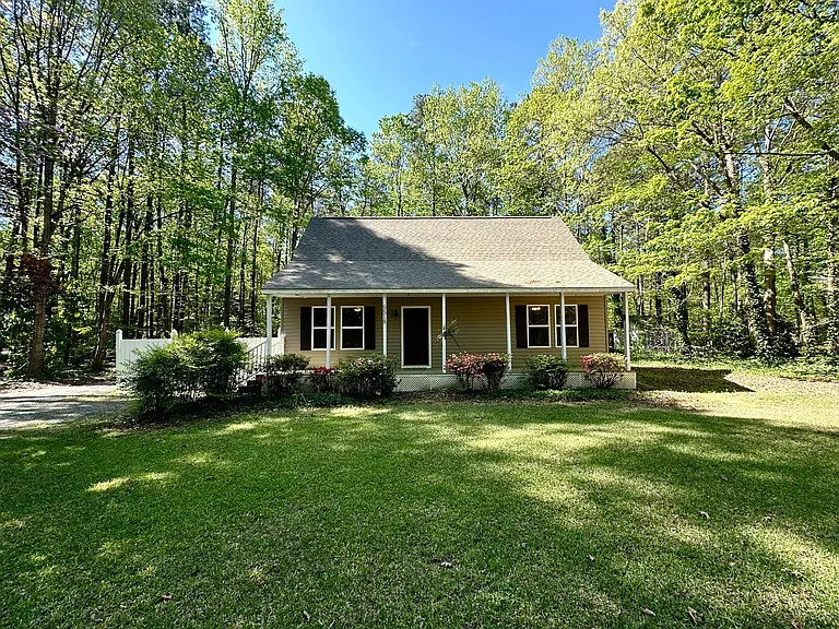 5518 Thompson Dr — Photo 1
