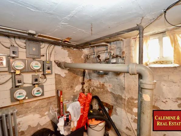 2151 East 1st Street image 28 of 34