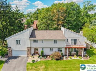 930 Springhouse Rd, Allentown, PA 18104