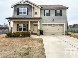 419 Planters Ridge Dr, Pikeville, NC 27863