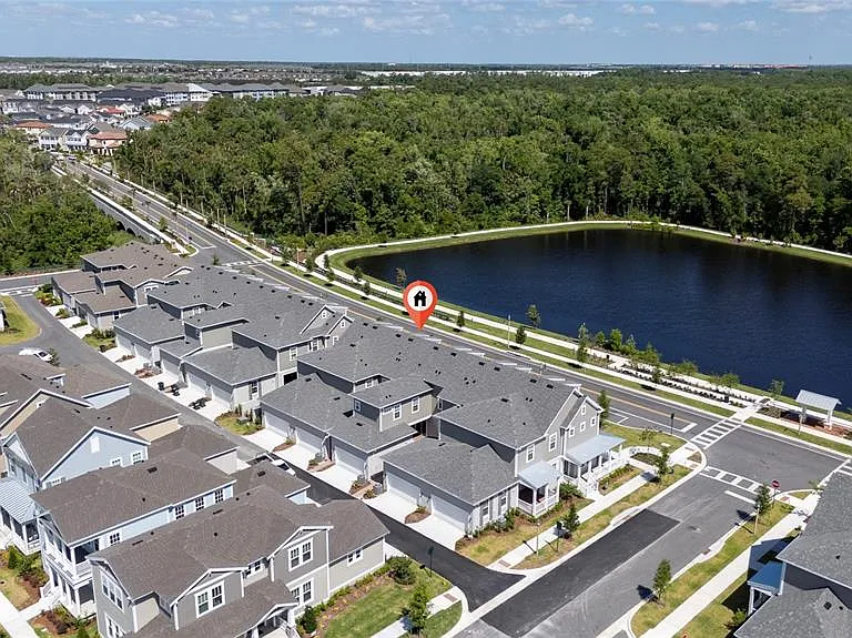 2408 Celebration Blvd — Photo 19