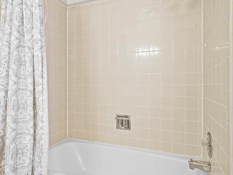 7141 Gran Vida Dr — Photo 14