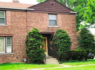 9147 Sheridan Ave, Brookfield, IL