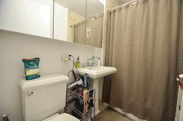 Rented by Compass | media 4