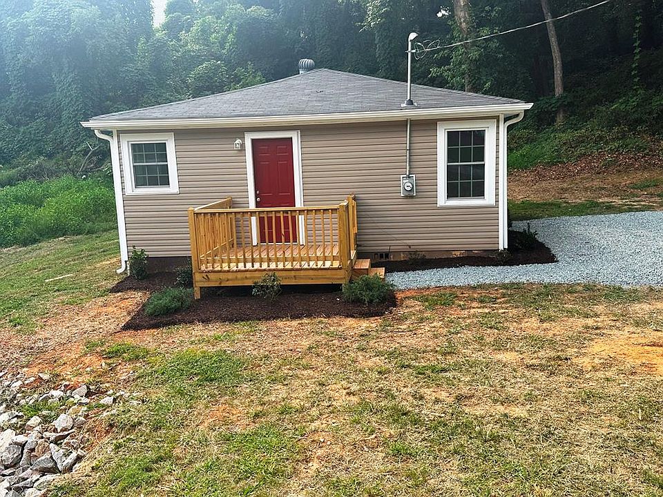 1st image of 1411 Aspen St