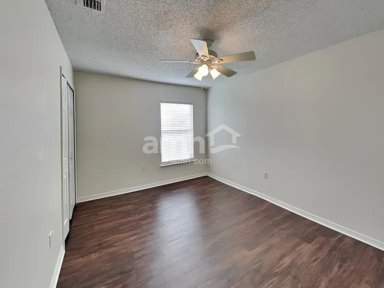 9172 Upstream Ct — Photo 14