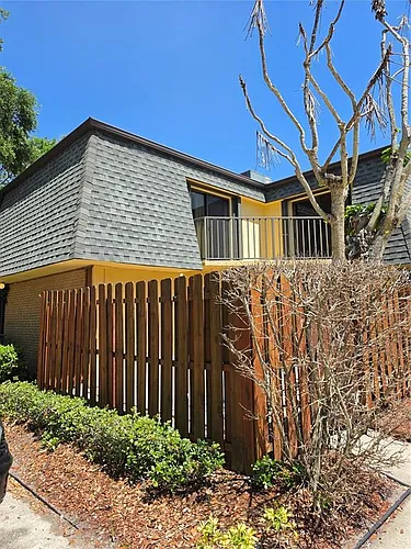 3824 Saxon Dr Photo 1