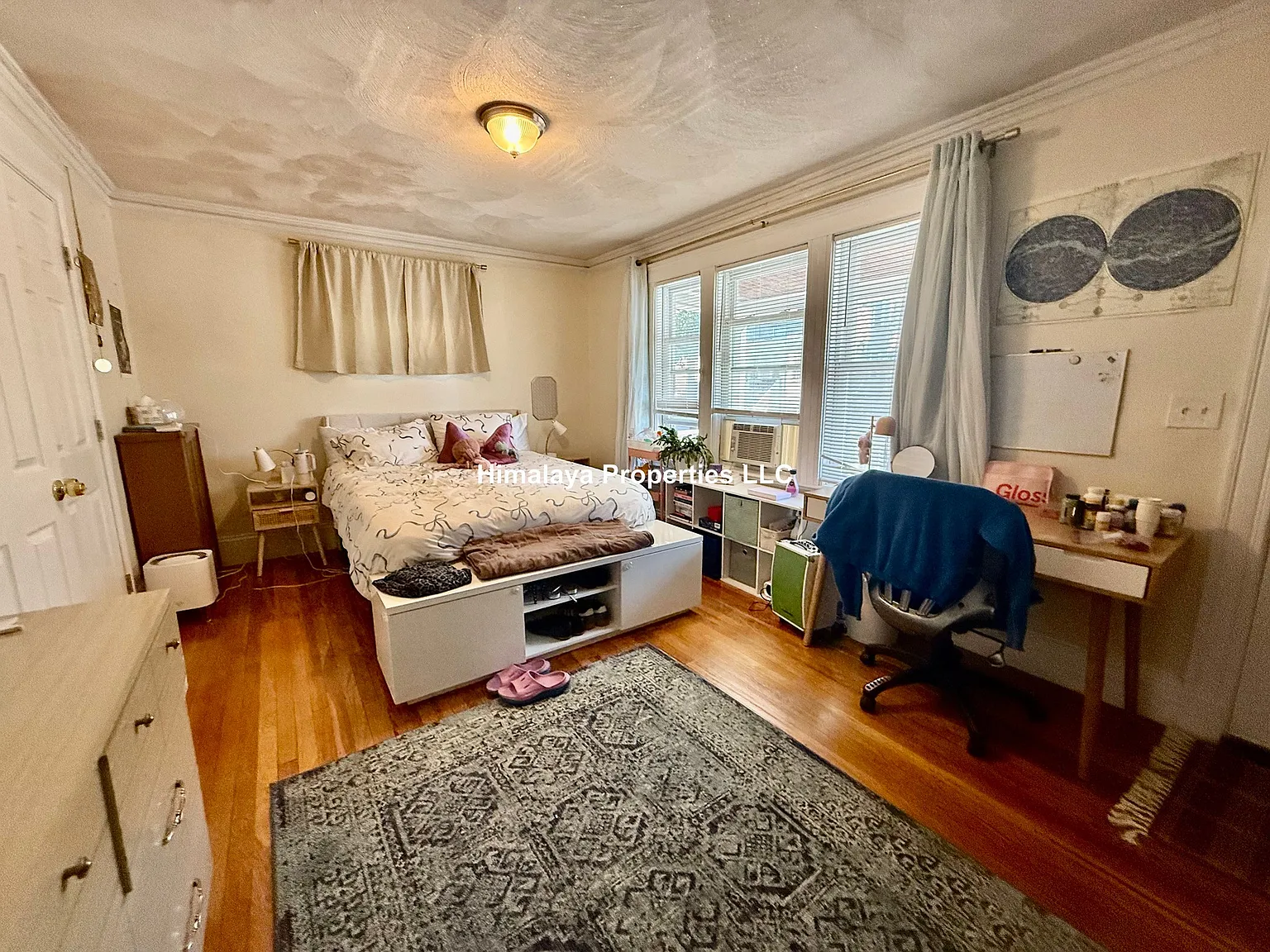 4 bed, 1.0 bath, $5,600 — Photo 4