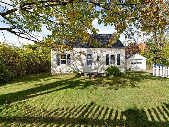 4th image of 416 Porters Point Road