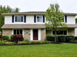 22087 Byron Rd, Shaker Heights, OH 44122