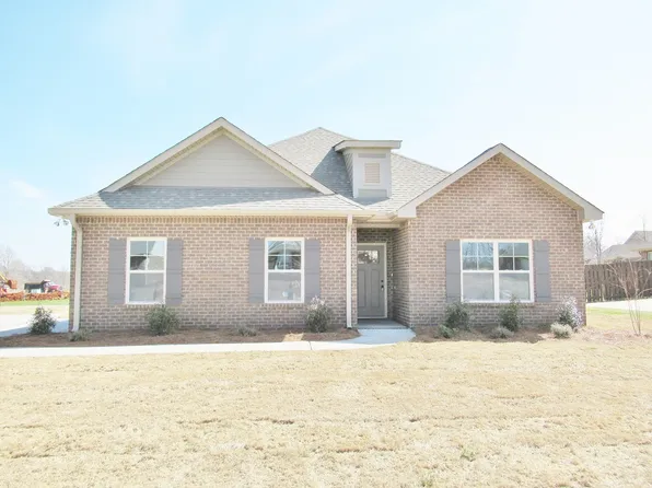 123 Birch Falls Dr, Hazel Green, AL 35750