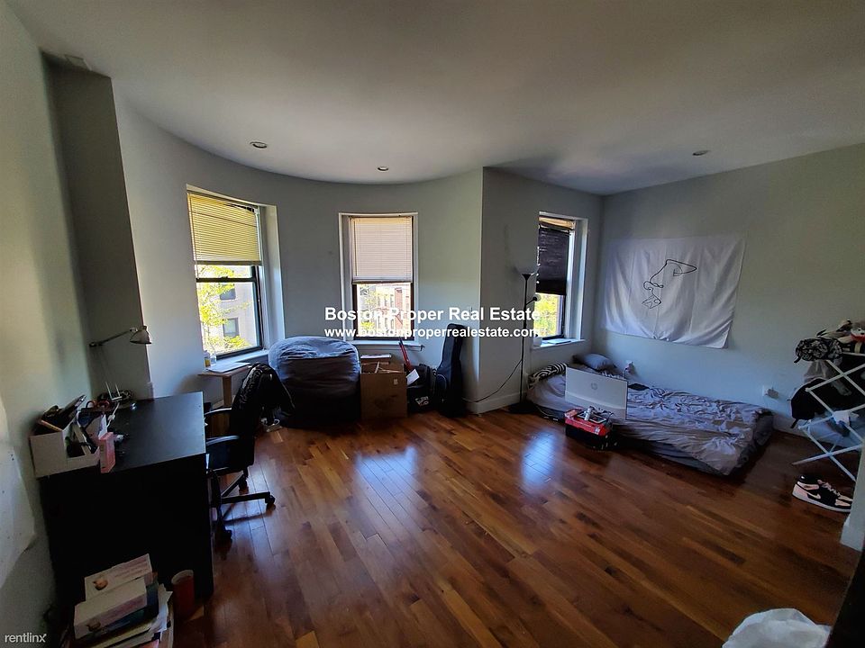 6-12 Blackwood St. #330 Boston - Back Bay Unit Photo 3 (2)