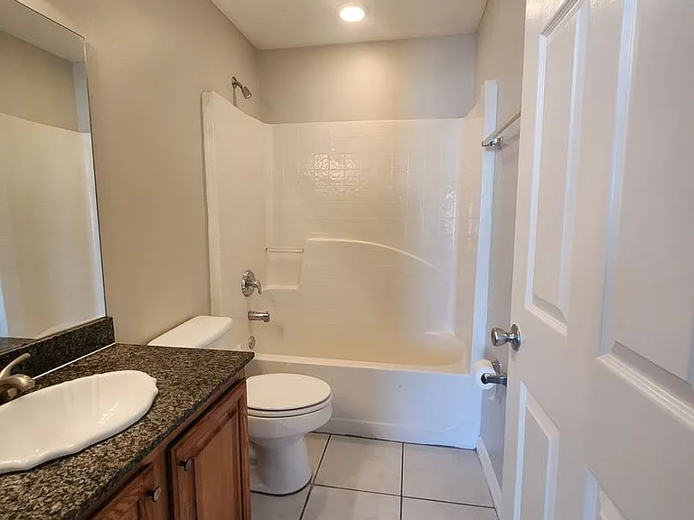 319 Baccarat Ct #A — Photo 17