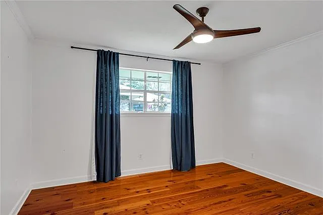 539 Barbara Pl — Photo 12