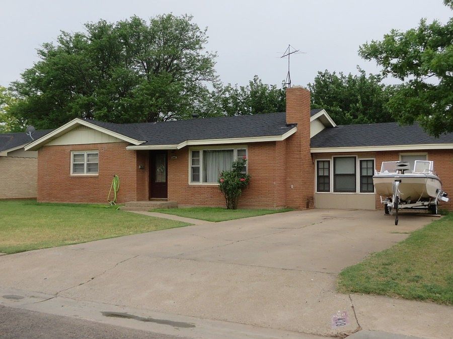 1st image of 429 Star St
