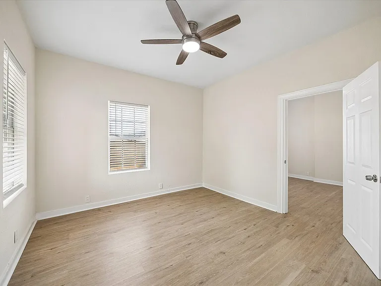 1109 Hays St — Photo 6