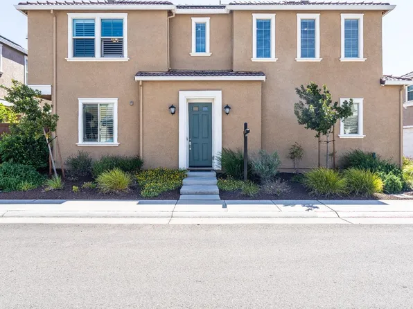 10549 Tenor Way, Elk Grove, CA 95757