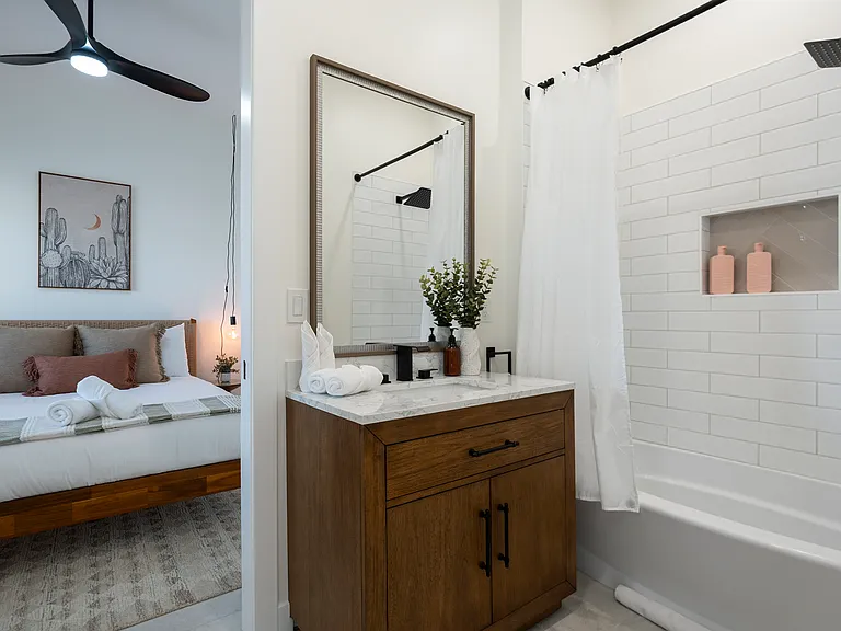 5049 E Shaw Butte Dr — Photo 14