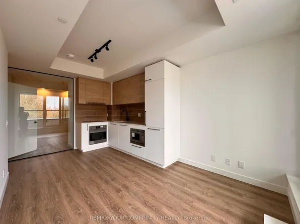 1050 Eastern Ave, Toronto, ON