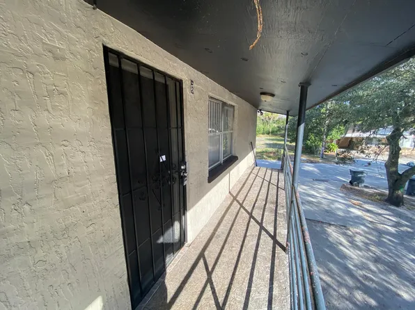 2435 Edwin St NE, Winter Haven, FL
