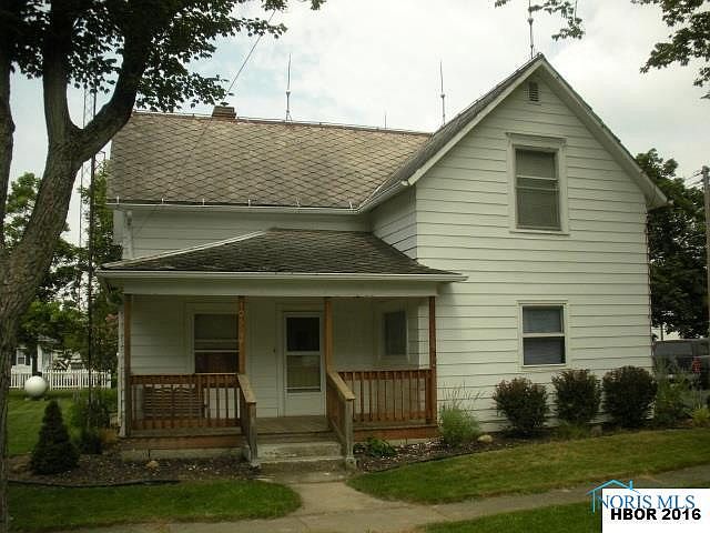 1st image of 104 Heldman St