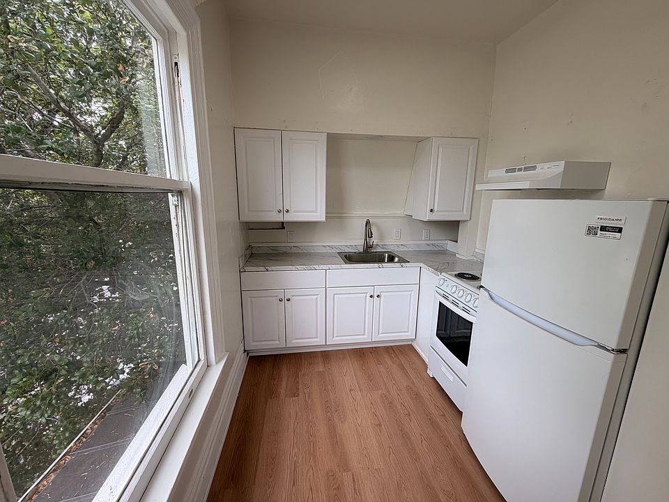 1st image of 901 Georgia St APT 5