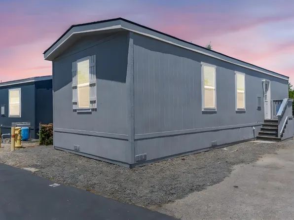 927 E F St #21, Oakdale, CA 95361