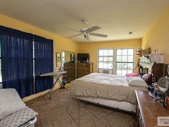 4th image of 15019 Palis Dr