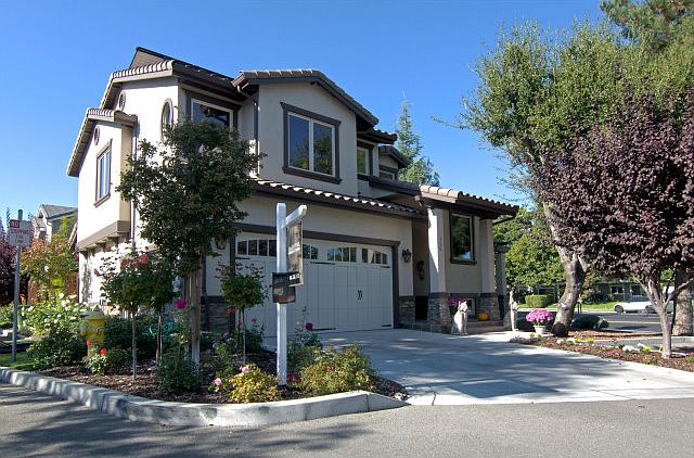 1st image of 715 Cilker Ct