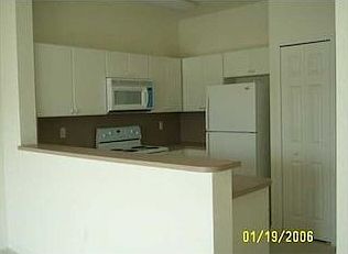 4th image of 10760 NW 82nd Ter Unit 3