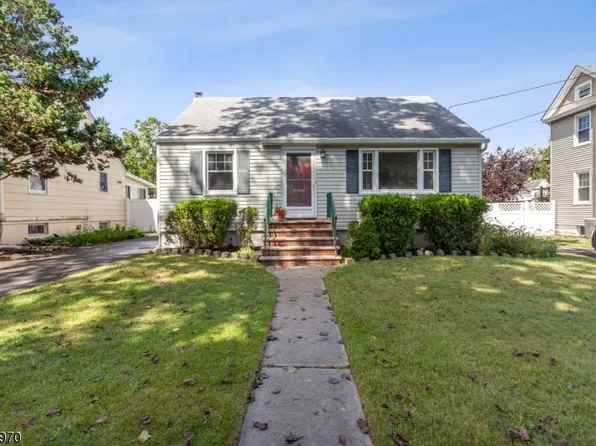 31 Bloomingdale Ave, Cranford Twp., NJ 07016