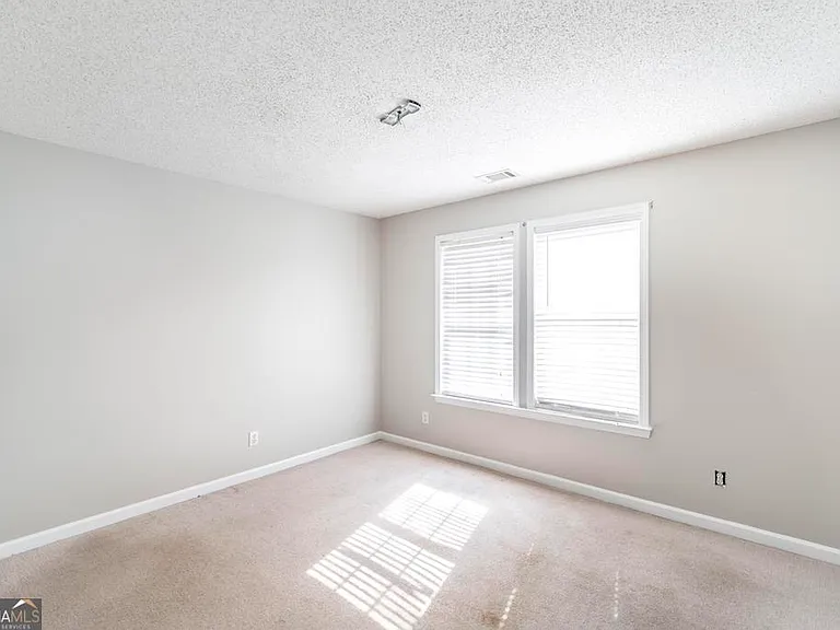 105 Millstone Way — Photo 23