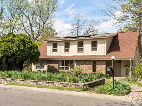 302 Crest Dr, Homewood, AL 35209