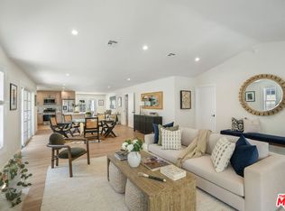325 N Wilton Pl, Los Angeles, CA 90004