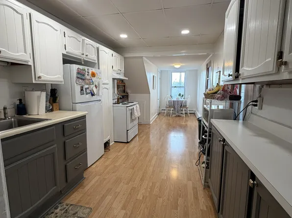 251 Locust St, Dover, NH 03820