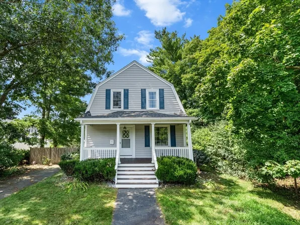 196 Spruce St, Abington, MA 02351