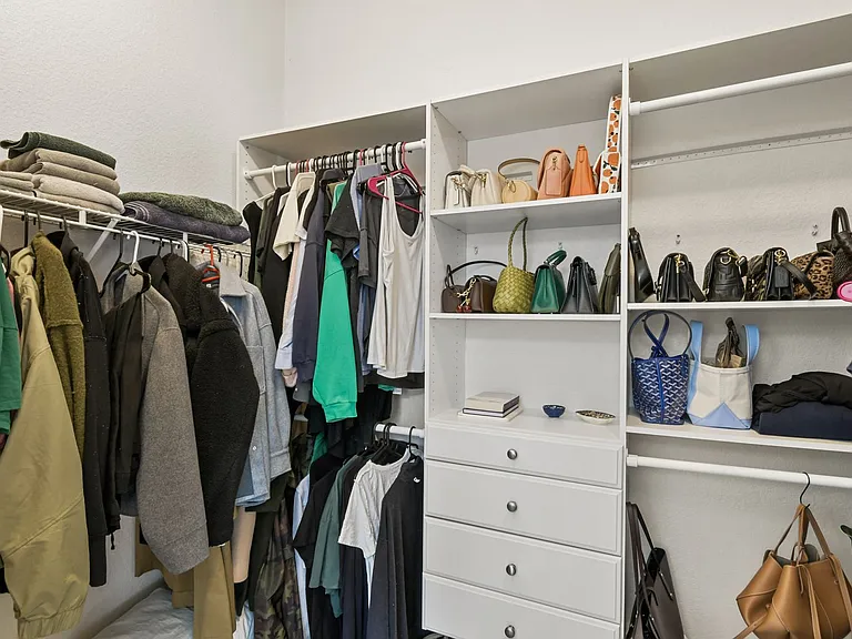 870 Bracero Pl — Photo 22