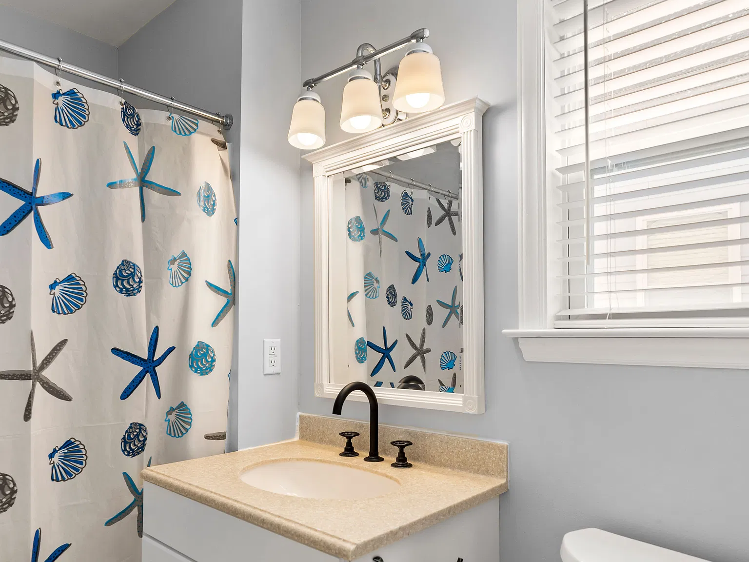 2 bed, $2,000 — Photo 3