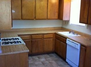 16511 Chestnut St APT 1, Hesperia, CA 92345