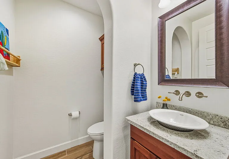3930 E Iris Dr — Photo 18