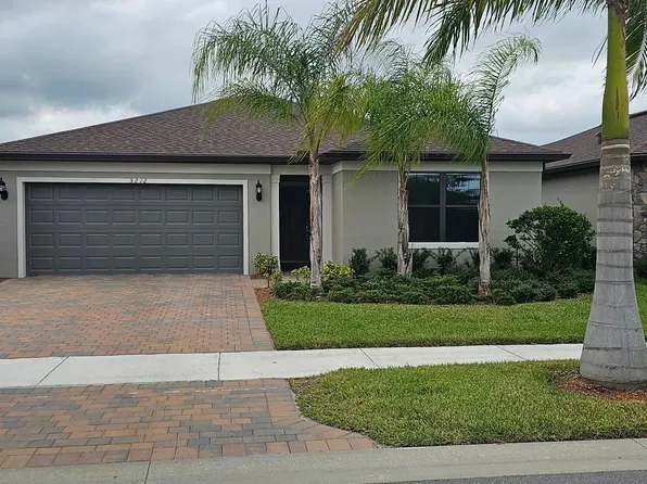 5212 Jasper Sq, Vero Beach, FL 32967