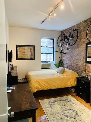 Rented by United American Land | media 18