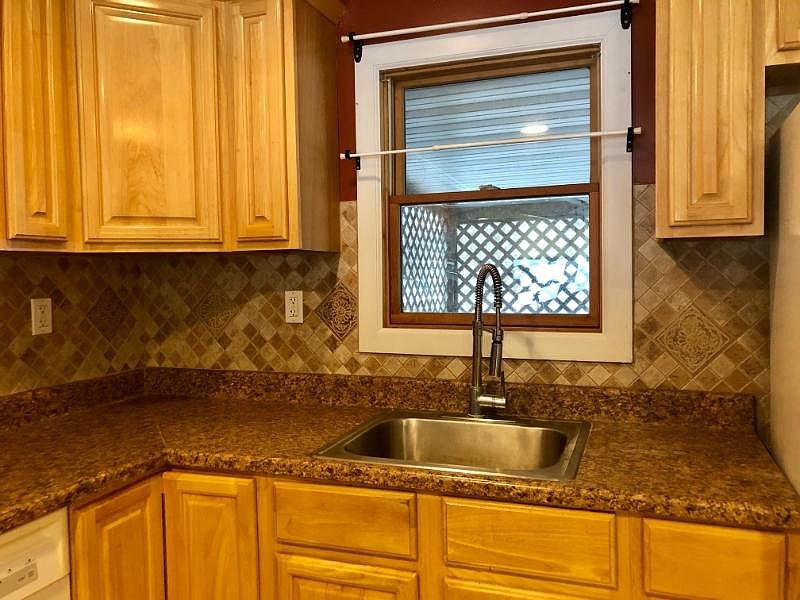 1st image of 338 Lattintown Rd