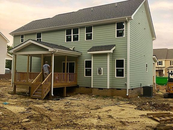 3rd image of 513 Everglades Dr