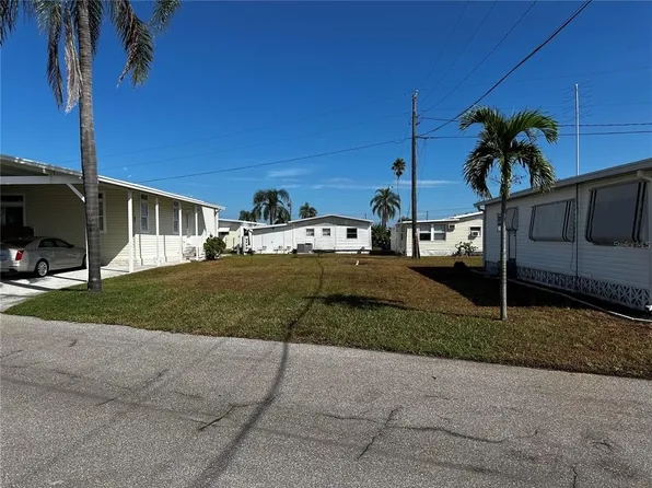 256 Jamaica Dr, Palmetto, FL 34221