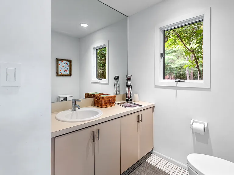 10 Whale Rock Ln — Photo 10