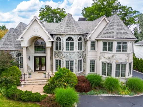 16A Cheri Ln, Fairfield Twp., NJ 07004