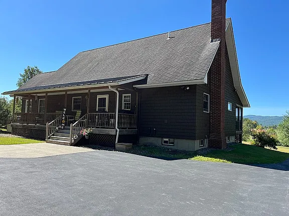 10316 State Route 4 — exterior photo