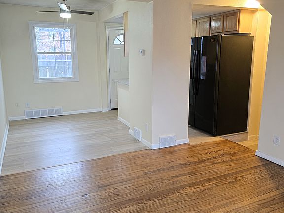 4th image of 422 Clearview Dr APT I