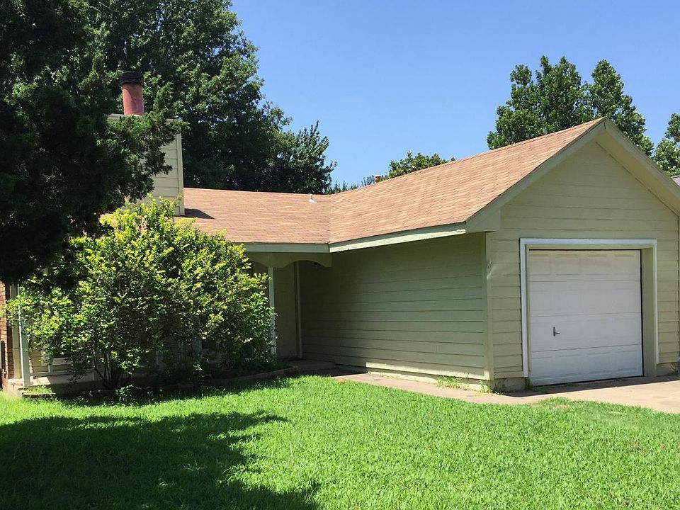 1st image of 13956 S Hickory Pl E